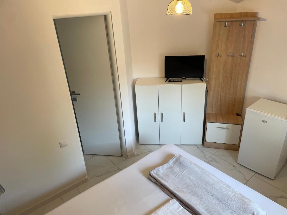 Ferienwohnung Complex Pria Două Mai Exterior foto